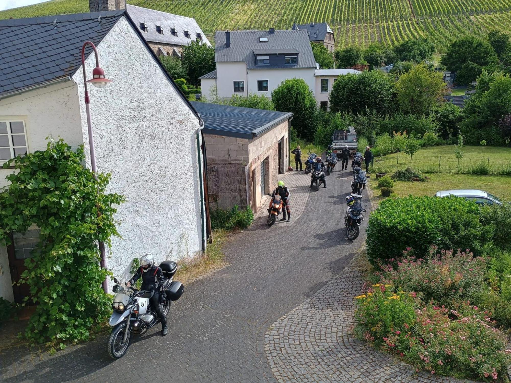 Gasthof Zur Grafschaft Veldenz 外观 照片