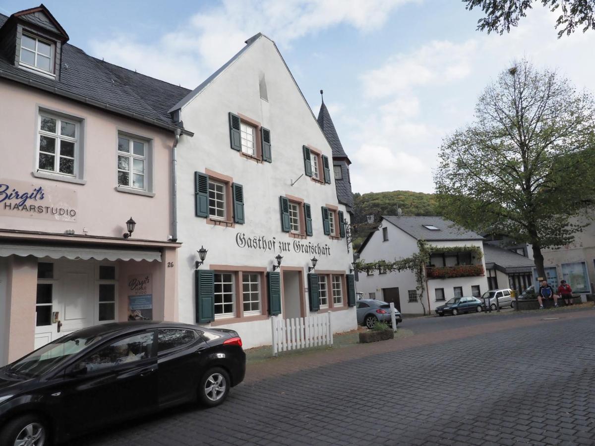 Gasthof Zur Grafschaft Veldenz 外观 照片